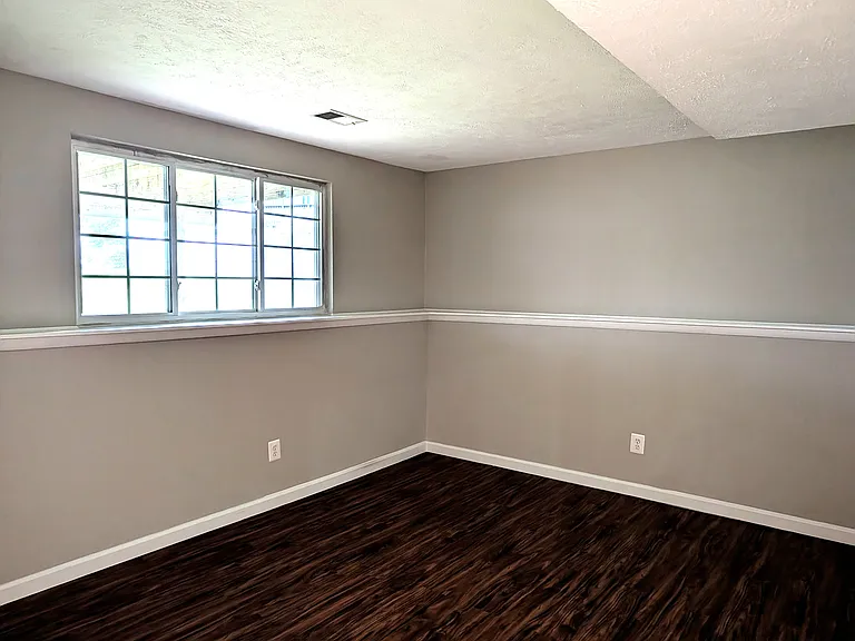 9404 Wrought Iron Ct — Photo 1