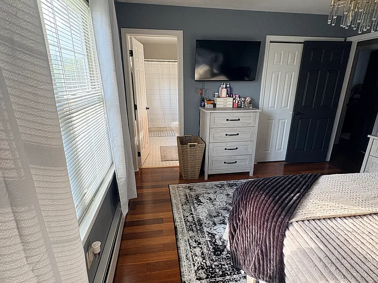 8 Bronson Dr — Photo 12