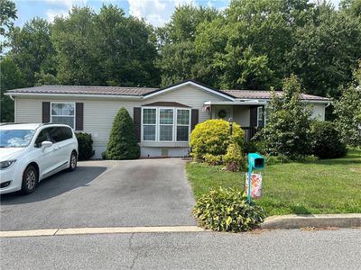 4184 Independence Ln, Walnutport, PA, 18088