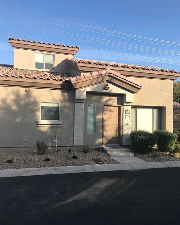 1st image of 15634 N Hidden Valley Ln