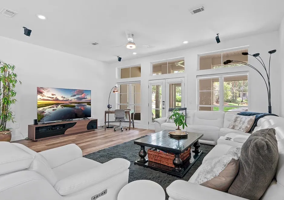 4 bed, 3.5 bath, 2650 sqft, $5,000 — Photo 4