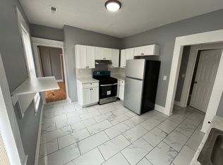 365 Howard Ave APT 3, New Haven, CT 06519
