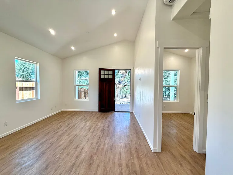 23510 Cava Cir #A — Photo 13