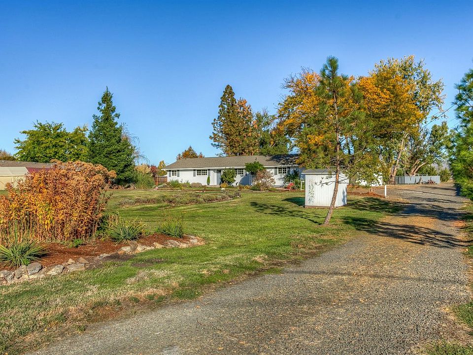 1st image of 187 Sierra Dr