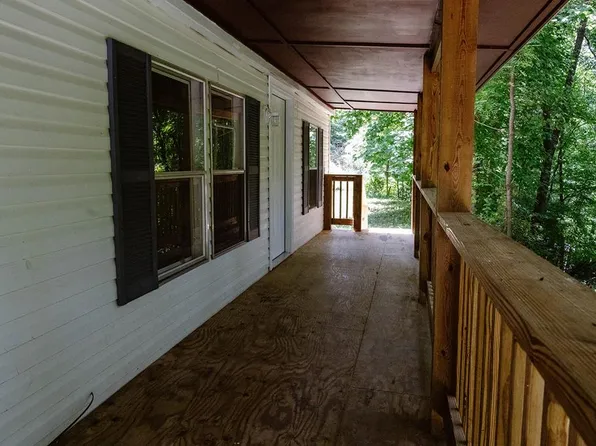 110 Sunflower Rdg, Whittier, NC 28789