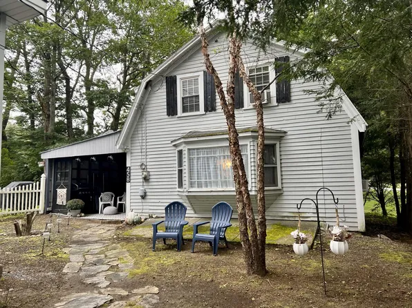 45 Underwood Rd #B, Falmouth, ME 04105