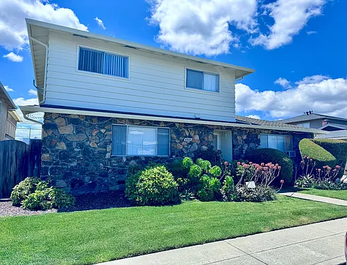 2830 Malabar Ave #2 Photo 1