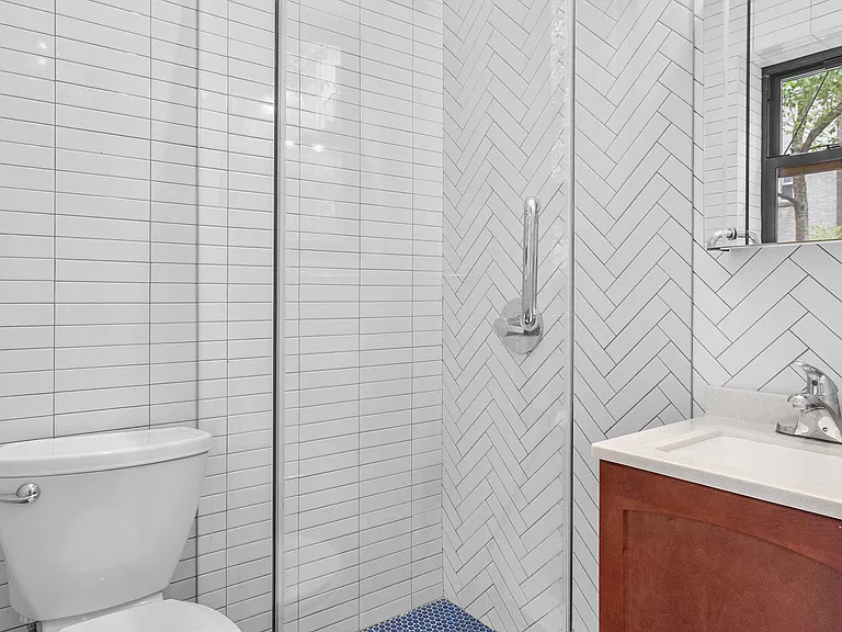 506 E 84th St #1FE — Photo 12