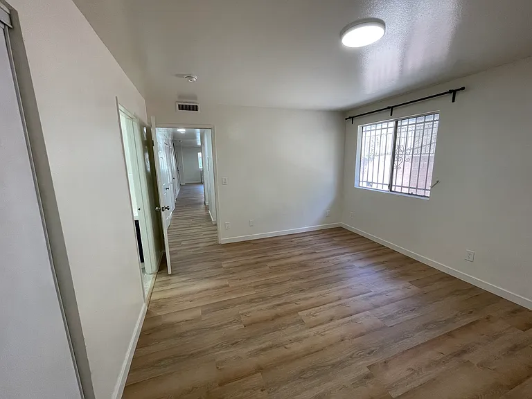 16126 S Ainsworth St #B — Photo 14