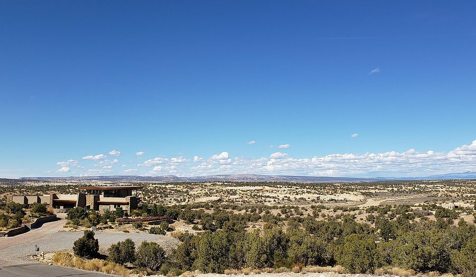 2nd image of 1465 Vista Hermosa Trl