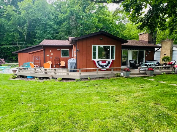 7610 Main St, Newaygo, MI 49337