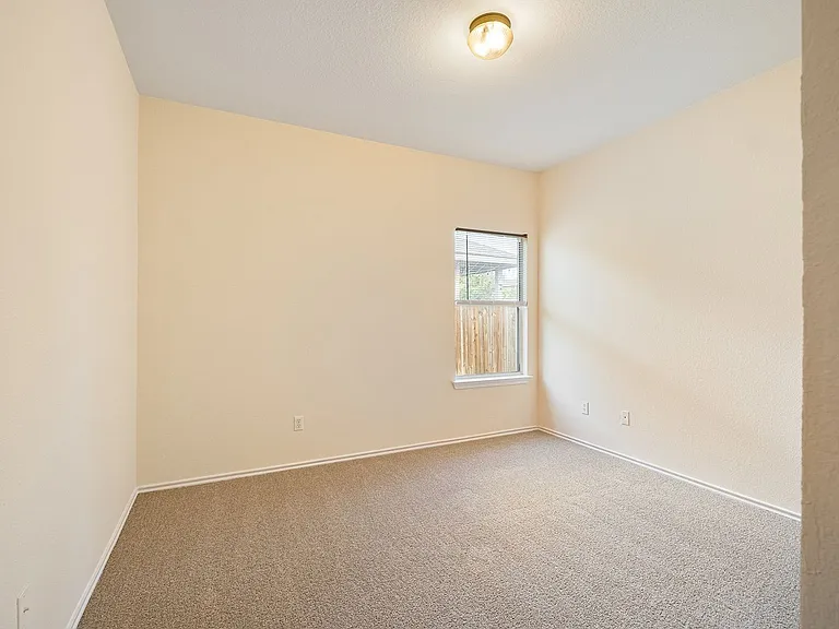 13205 Marie Ln — Photo 16