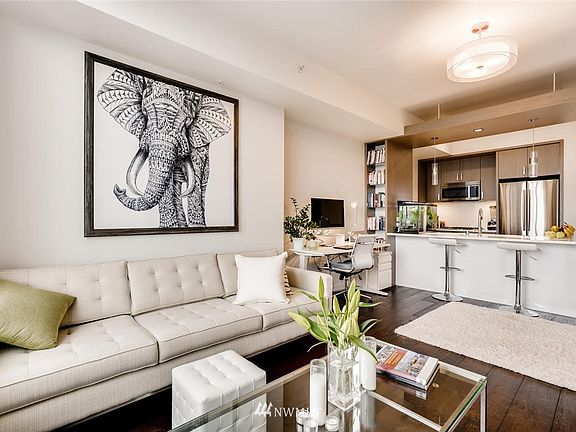 4th image of 1321 Seneca Street #1102