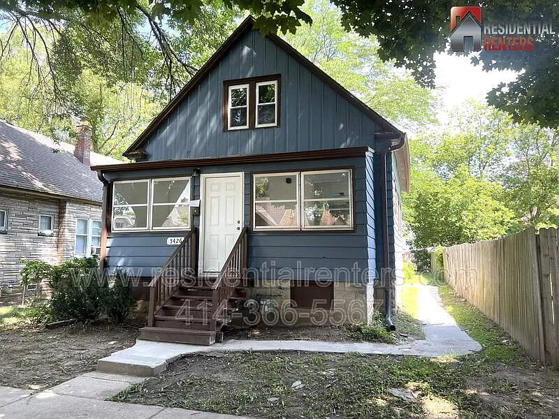 3 bed, 1.5 bath, 1100 sqft, $1,650 — Photo 1