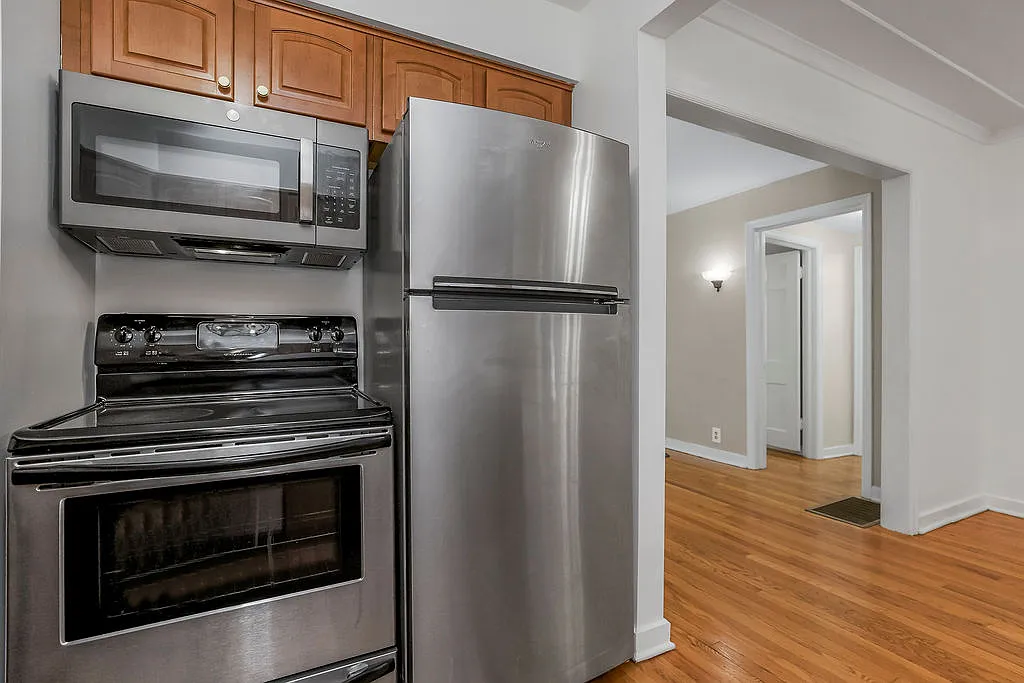 4948 Walnut Street — Photo 4