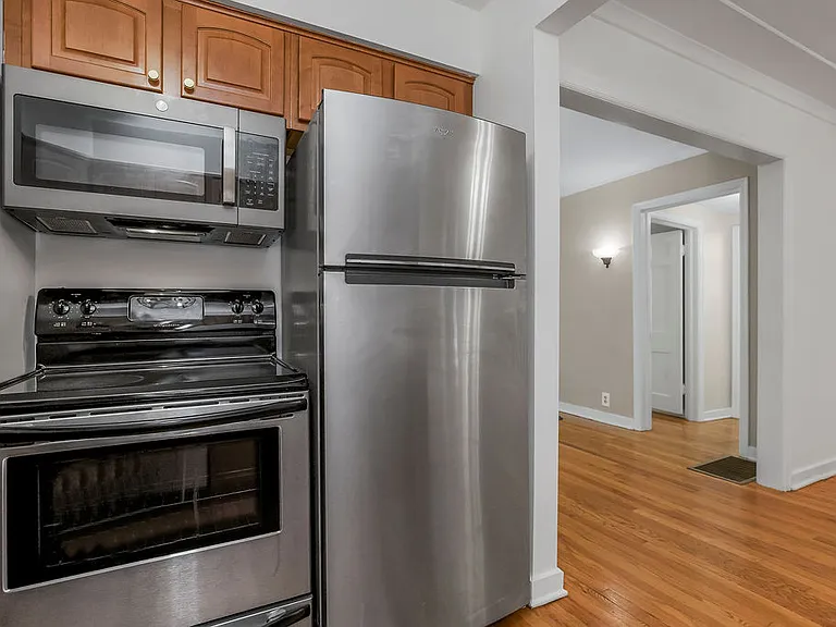 4948 Walnut St #1 — Photo 4