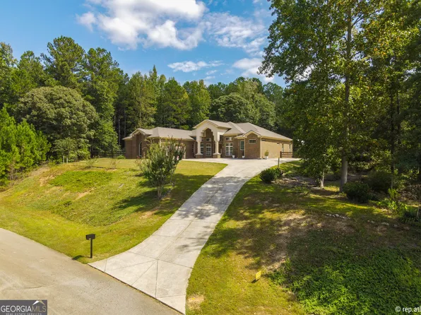 412 Trilium Trl, Pendergrass, GA 30567