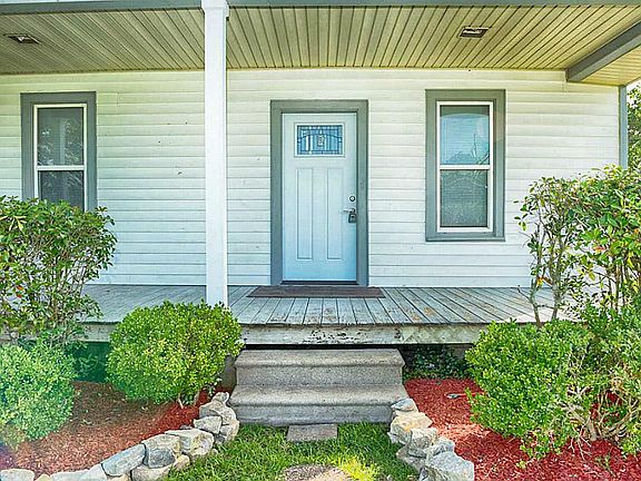4th image of 11619 Sunnyside Dr