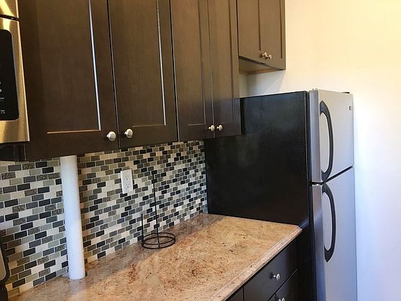3rd image of 2168 35th St APT 2E