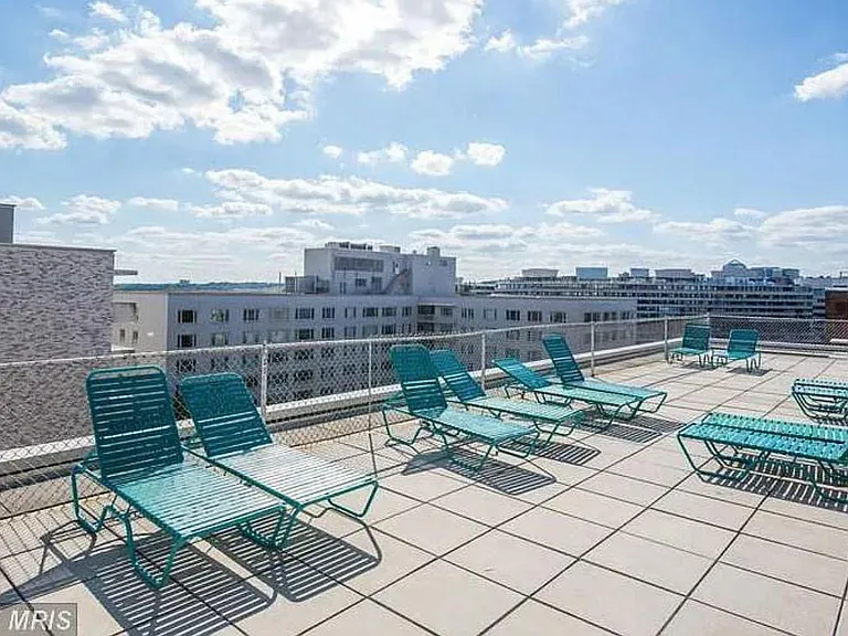 2401 H St NW #210 — Photo 13