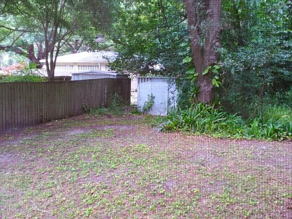 4th image of 5 S Corona Ave