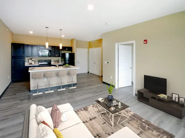 135 W 4th St, 135 W 4th St #304, Bloomington, IN 47404