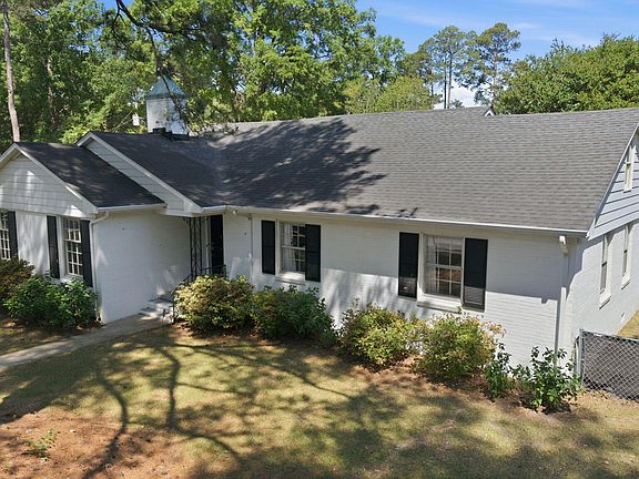 4th image of 1223 Stockton Road
