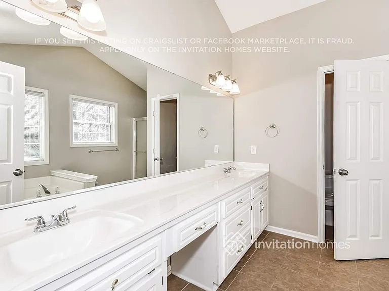 2012 Queensbury Dr — Photo 14