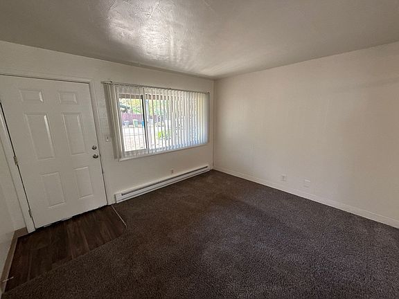 5th image of 233 Kearney St S