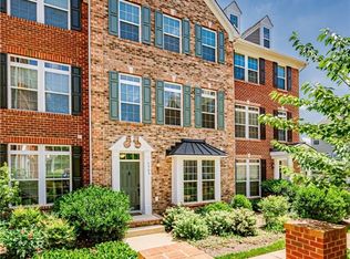 3909 Fish Pond Ln, Glen Allen, VA 23060
