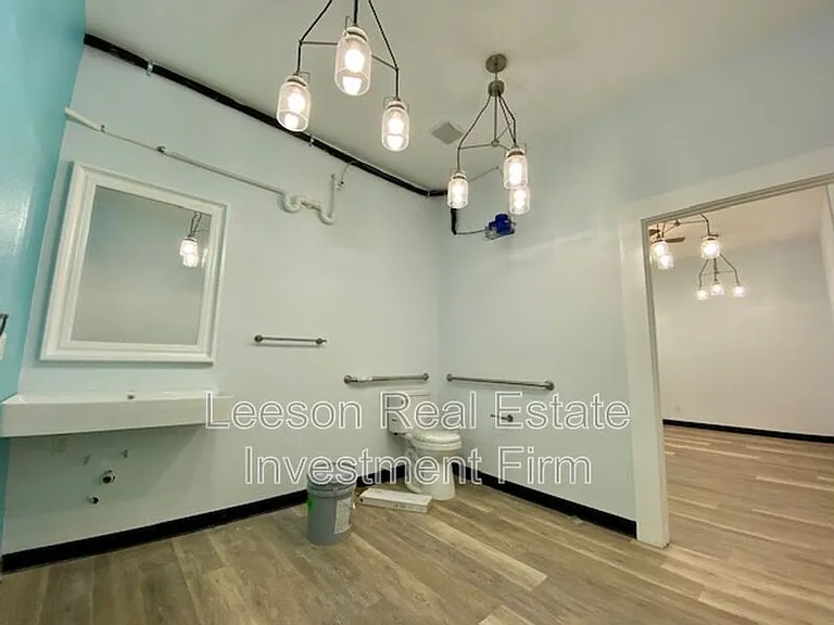 218-228 N Market St #226-N — Photo 8