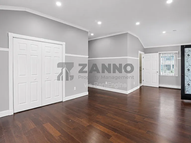 40 Olney Ave — Photo 18