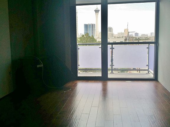 3rd image of 353 Bonneville Ave Unit 453