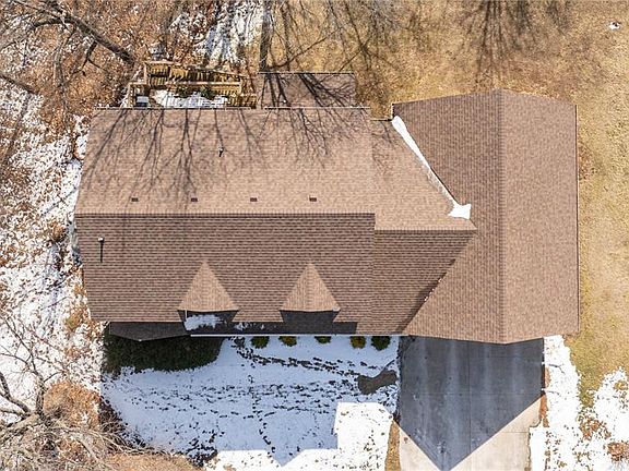 3rd image of 14083 Aspen Dr