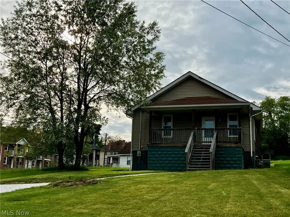 111 Harvey Ave, Mingo Junction, OH 43938