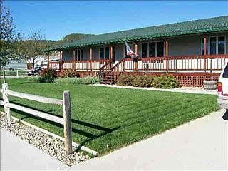 1st image of 8526 Stables Dr