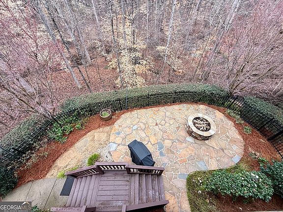 5th image of 7520 Ledgewood Way