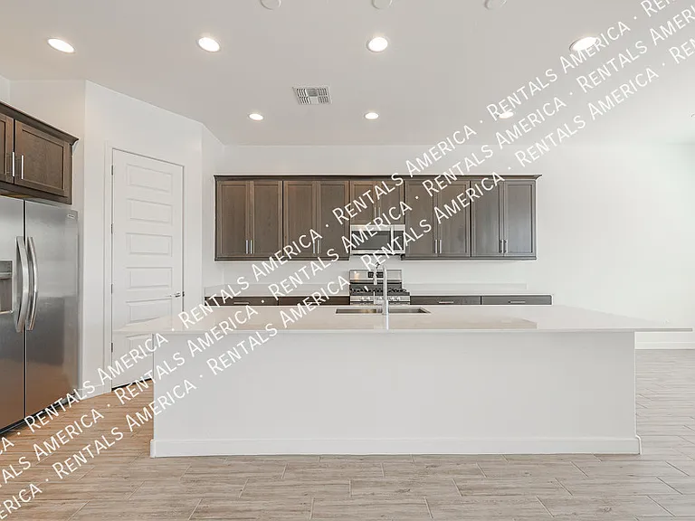 2631 W Pecan Rd — Photo 8