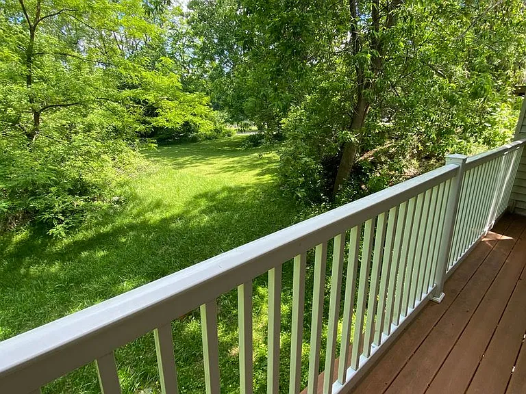 209 Robert Dr — Photo 13