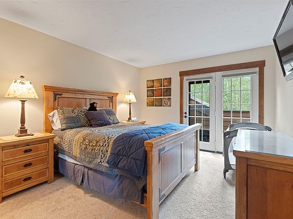 5th image of 39 New England Drive