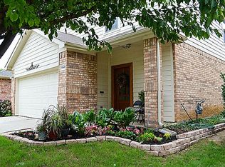 11945 Brown Fox Dr, Fort Worth, TX 76244