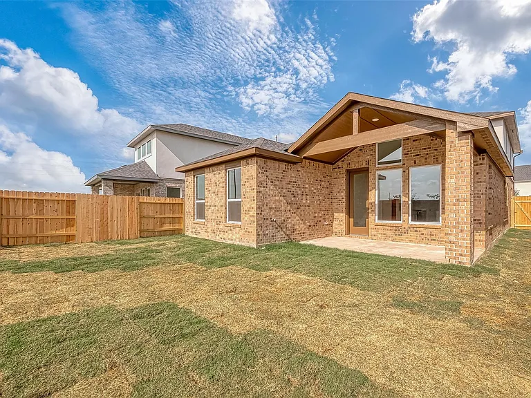 8710 Limmen Terrace Trl — Photo 38