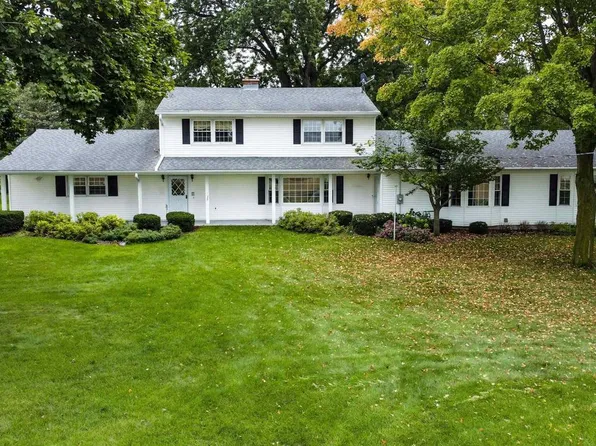 1300 Lake Kegonsa Road, Stoughton, WI 53589