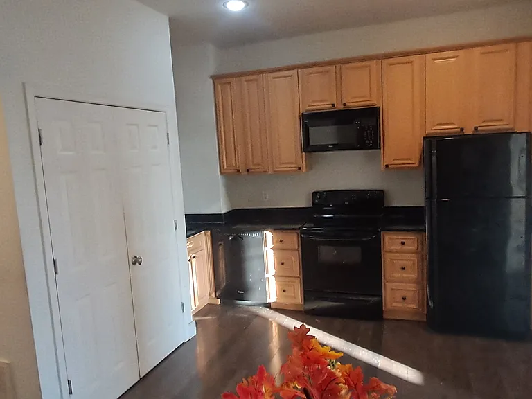27 Florida Ave NW #2 — Photo 5
