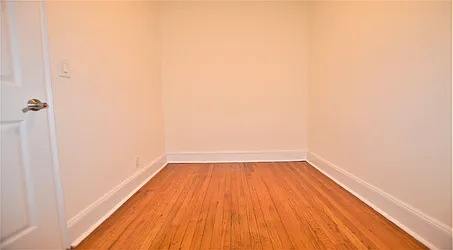 Rented by Manhattan Realty Group