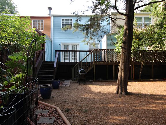 2nd image of 2844 Lake Forest Dr