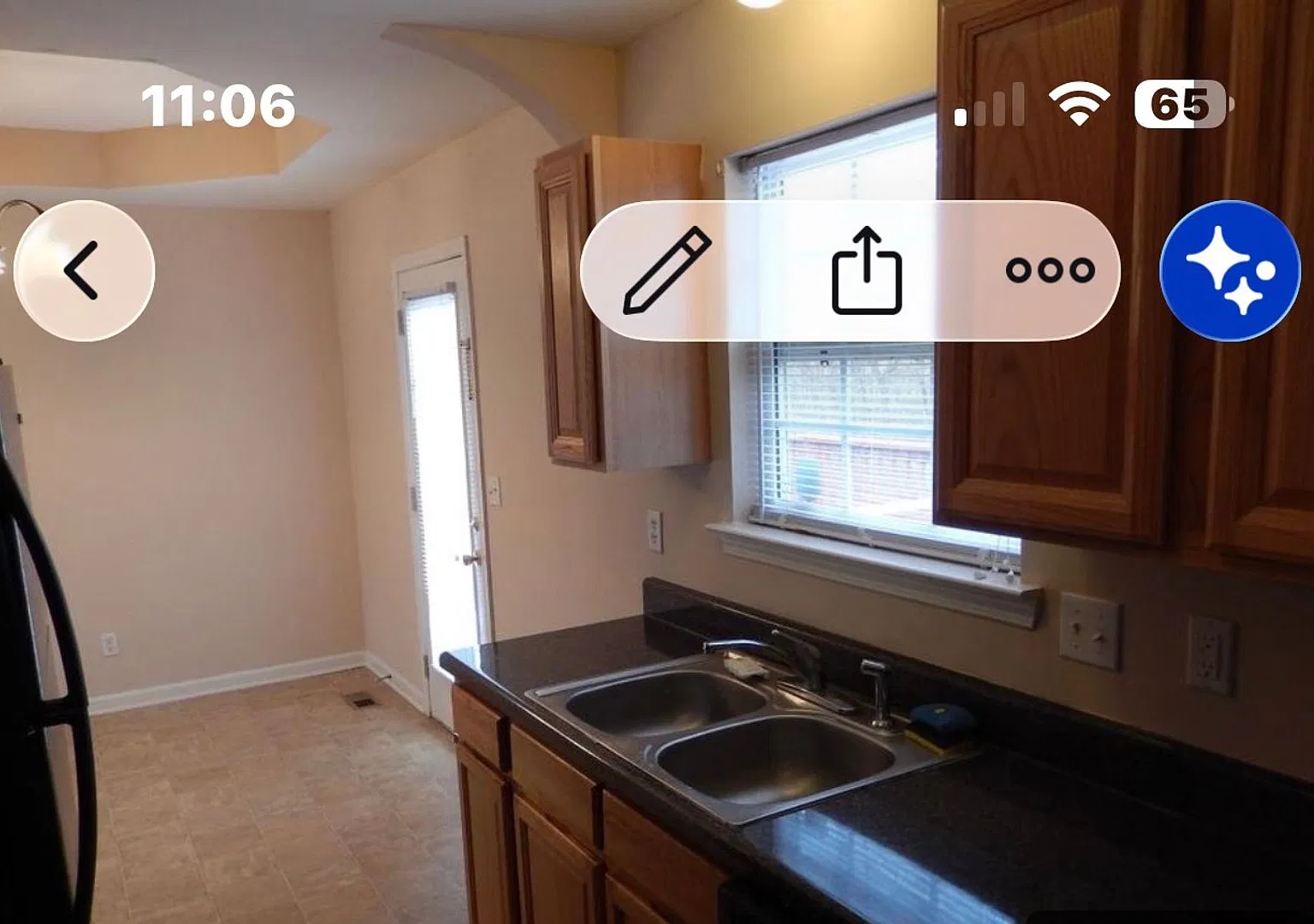 Nice three bedroom two bath home in Madison — Photo 2
