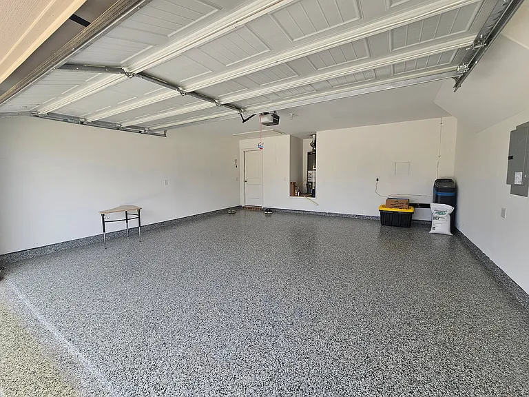 3105 Euclid Way — Photo 24