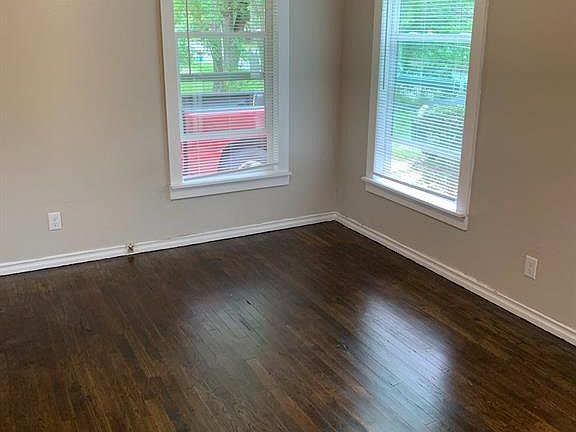 2nd image of 349 N Saint Augustine Dr