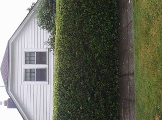 1902 NE 73rd St, Seattle, WA 98115